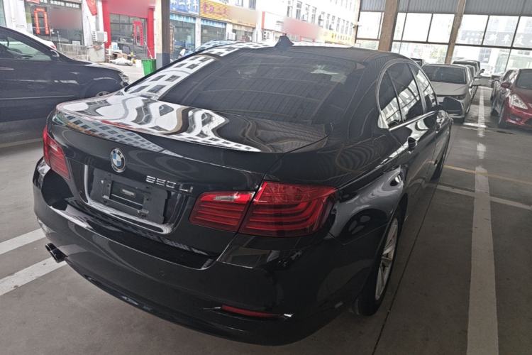 Used BMW 5 Series 2014 520Li Elegant Model Rear Right 45 Deg