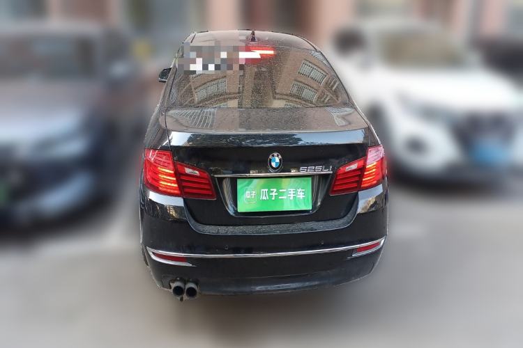 Used BMW 5 Series 2014 525Li Leading Model Rear