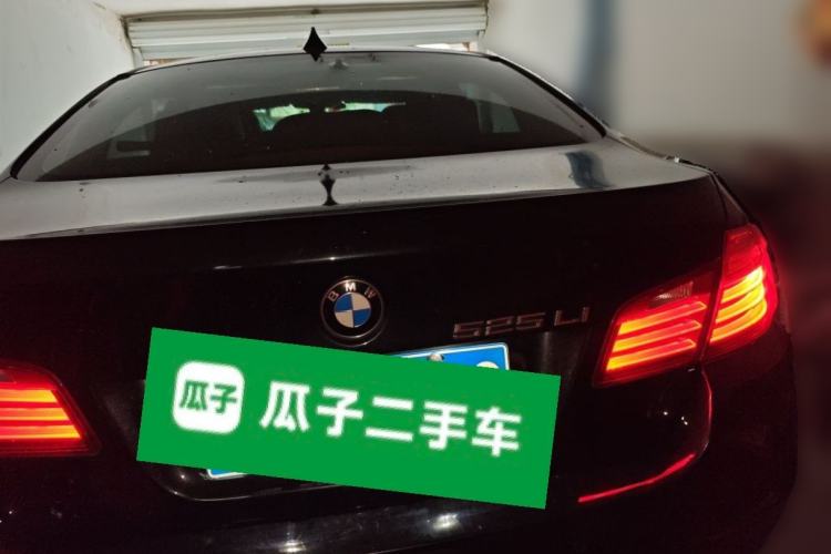 Used BMW 5 Series 2014 525Li Leading Model Rear