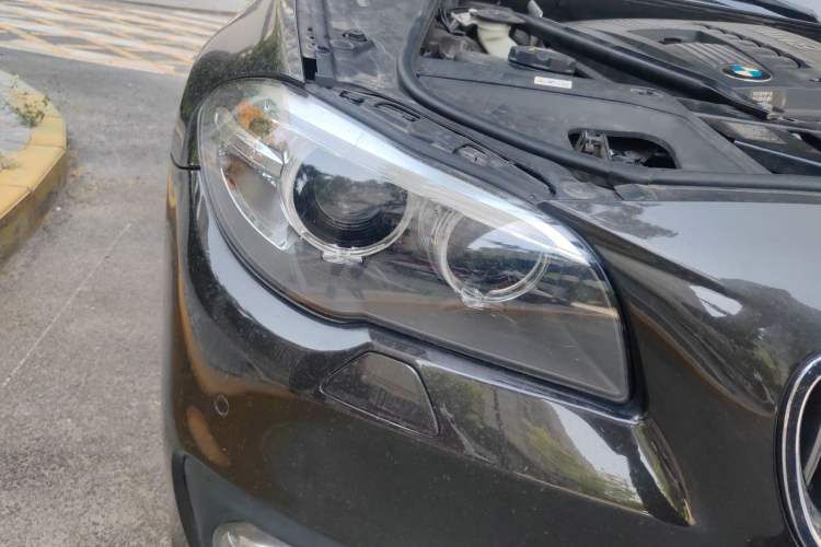 Used BMW 5 Series 2014 530Li Leading Model Right Front Headlight