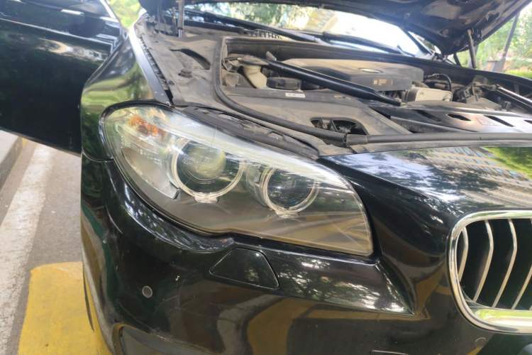 Used BMW 5 Series 2014 520Li Elegant Model Right Front Headlight