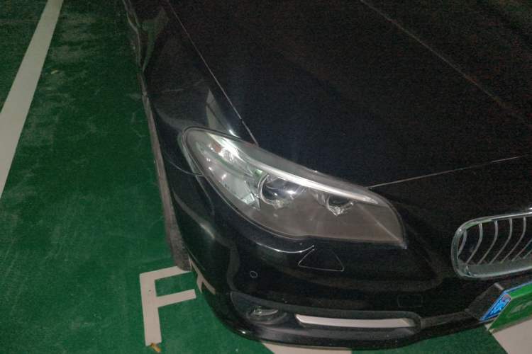 Used BMW 5 Series 2014 520Li Elegant Model Right Front Headlight