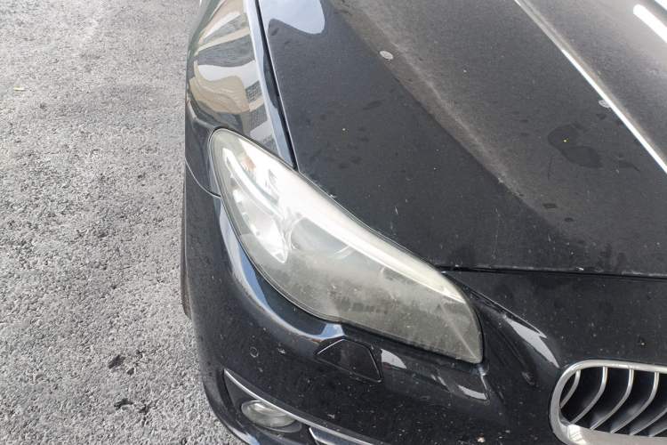 Used BMW 5 Series 2014 525Li Luxury Design Package Right Front Headlight