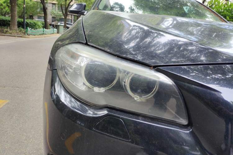 Used BMW 5 Series 2014 525Li Luxury Design Package Right Front Headlight
