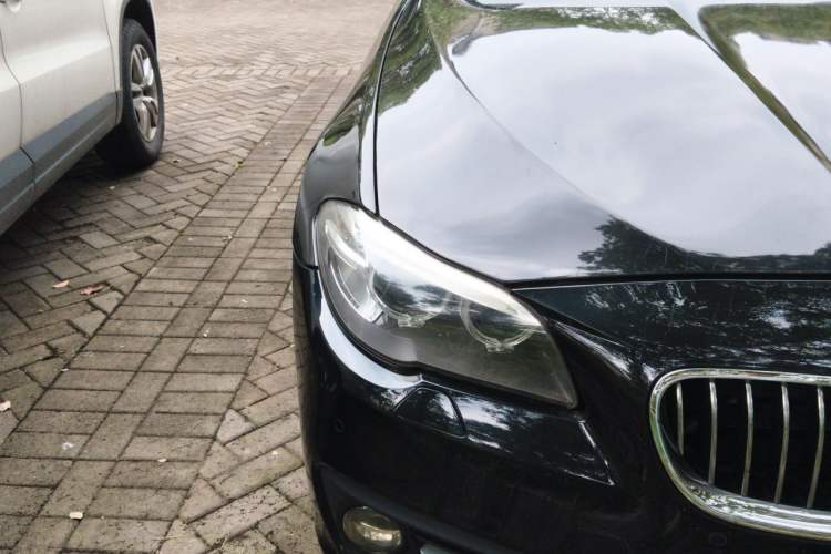 Used BMW 5 Series 2014 525Li Leading Model Right Front Headlight