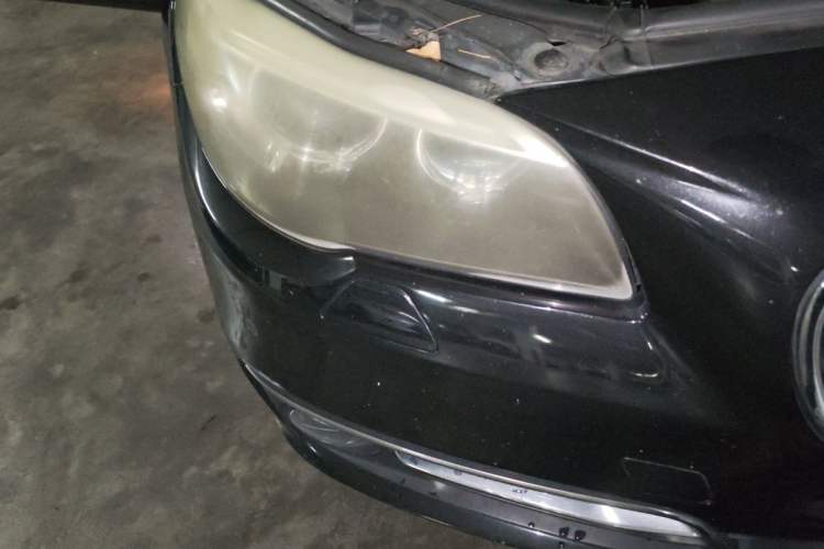 Used BMW 5 Series 2014 525Li Luxury Design Package Right Front Headlight