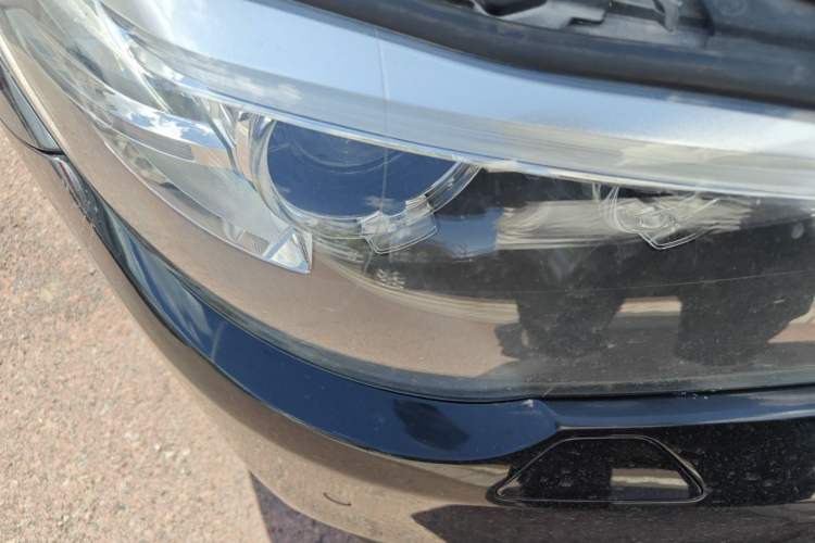 Used BMW 5 Series 2014 525Li Leading Model Right Front Headlight