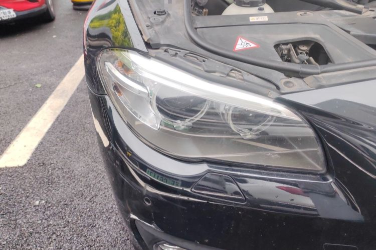 Used BMW 5 Series 2014 525Li Leading Model Right Front Headlight