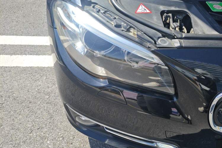 Used BMW 5 Series 2014 528Li xDrive Fashion Design Package Right Front Headlight