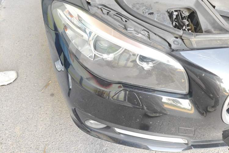 Used BMW 5 Series 2014 520Li Elegant Model Right Front Headlight