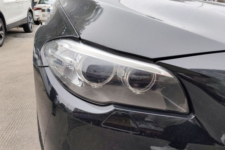 Used BMW 5 Series 2014 525Li Luxury Design Package Right Front Headlight