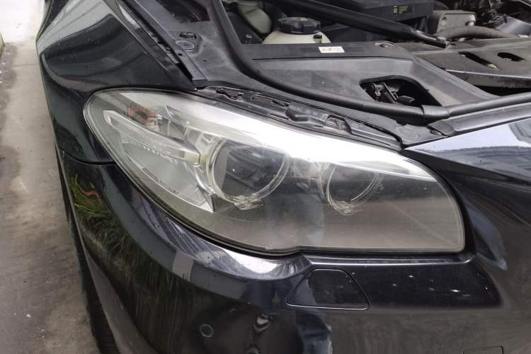 Used BMW 5 Series 2014 528Li Leading Model Right Front Headlight