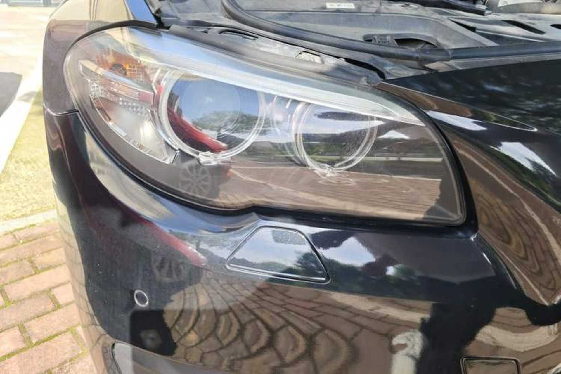 Used BMW 5 Series 2014 525Li Leading Model Right Front Headlight