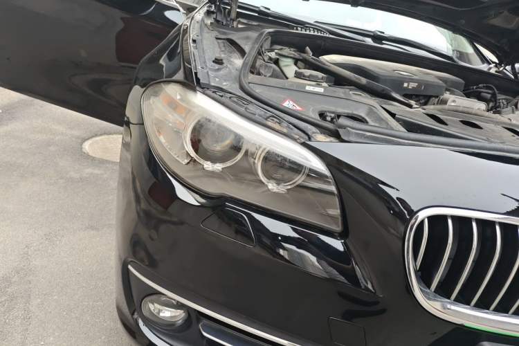 Used BMW 5 Series 2014 525Li Leading Model Right Front Headlight