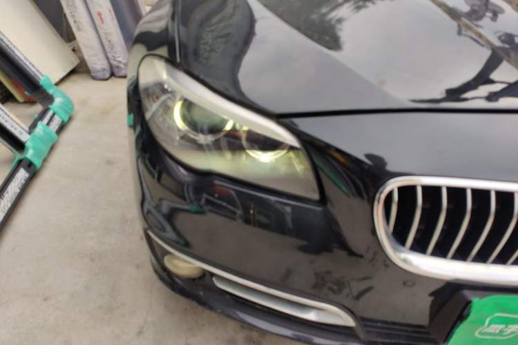 Used BMW 5 Series 2014 520Li Elegant Model Right Front Headlight