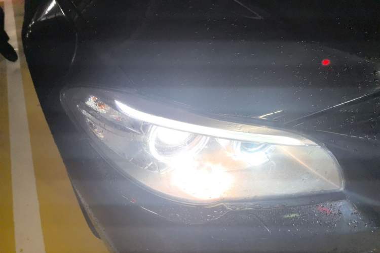 Used BMW 5 Series 2014 525Li Luxury Design Package Right Front Headlight