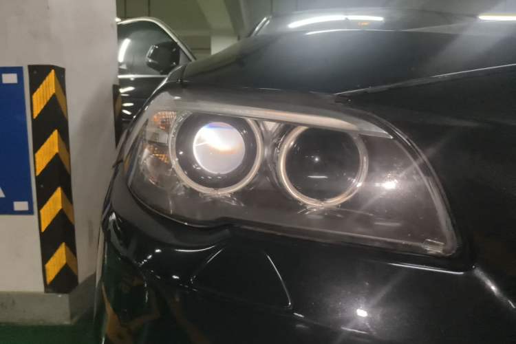 Used BMW 5 Series 2014 520Li Elegant Model Right Front Headlight