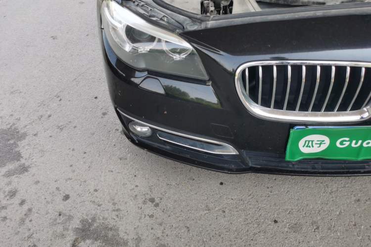 Used BMW 5 Series 2014 525Li Luxury Design Package Right Front Headlight
