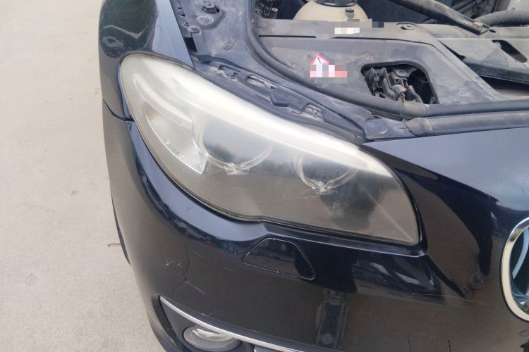 Used BMW 5 Series 2014 525Li Luxury Design Package Right Front Headlight
