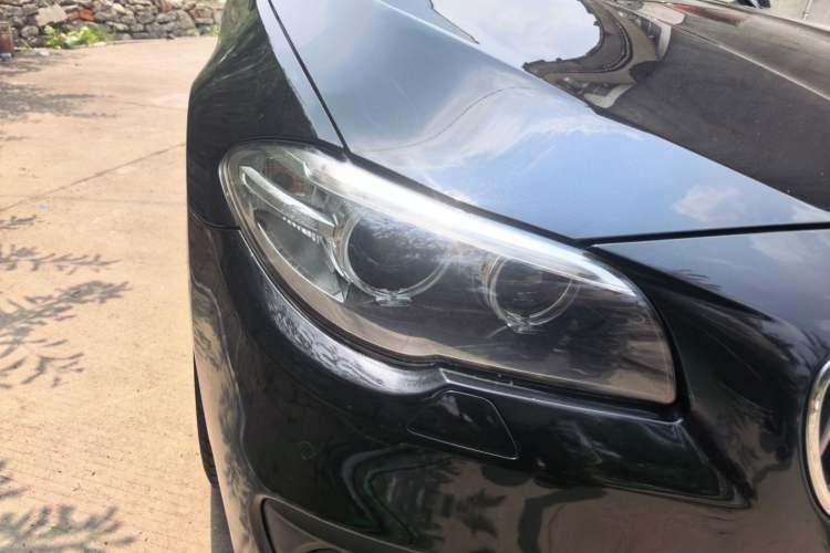 Used BMW 5 Series 2014 520Li Elegant Model Right Front Headlight