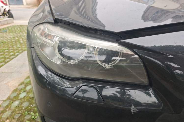 Used BMW 5 Series 2014 520Li Elegant Model Right Front Headlight