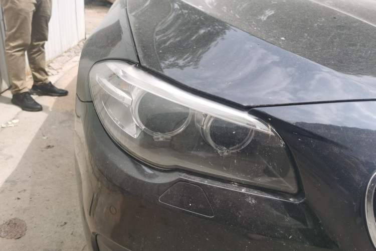 Used BMW 5 Series 2014 520Li Elegant Model Right Front Headlight