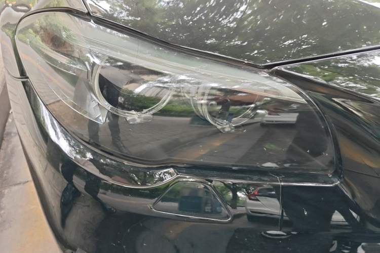 Used BMW 5 Series 2014 520Li Elegant Model Right Front Headlight