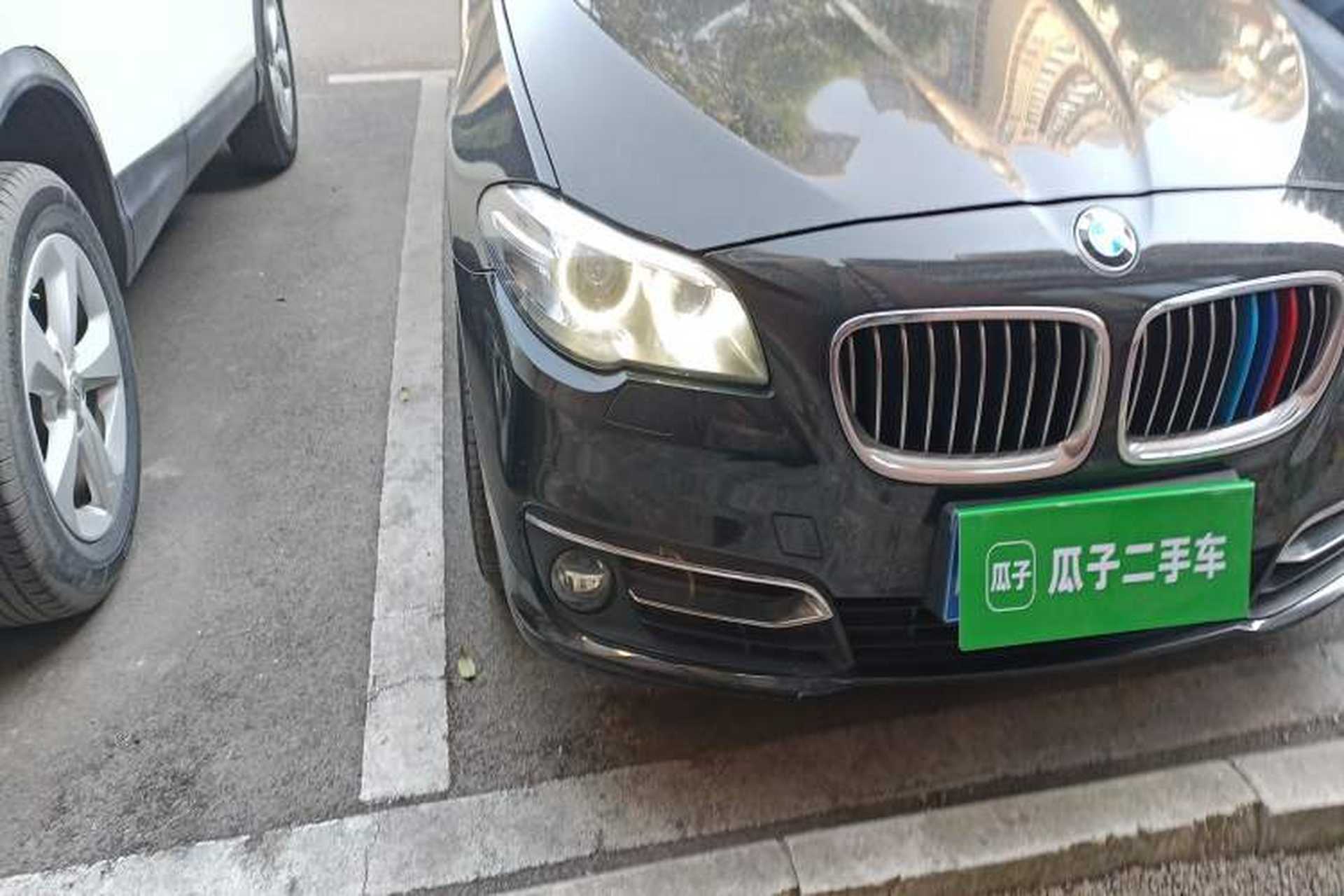 Used BMW 5 Series 2014 525Li Leading Model Right Front Headlight