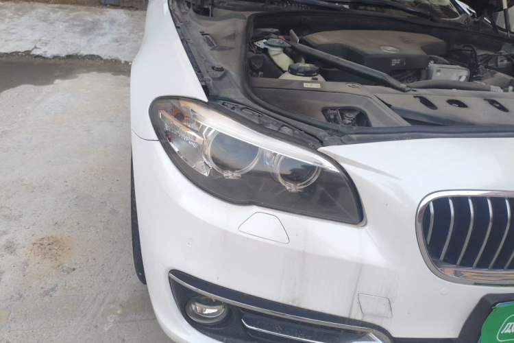 Used BMW 5 Series 2014 520Li Elegant Model Right Front Headlight