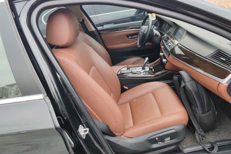 Used BMW 5 Series 2014 525Li Leading Model Right Front Seat