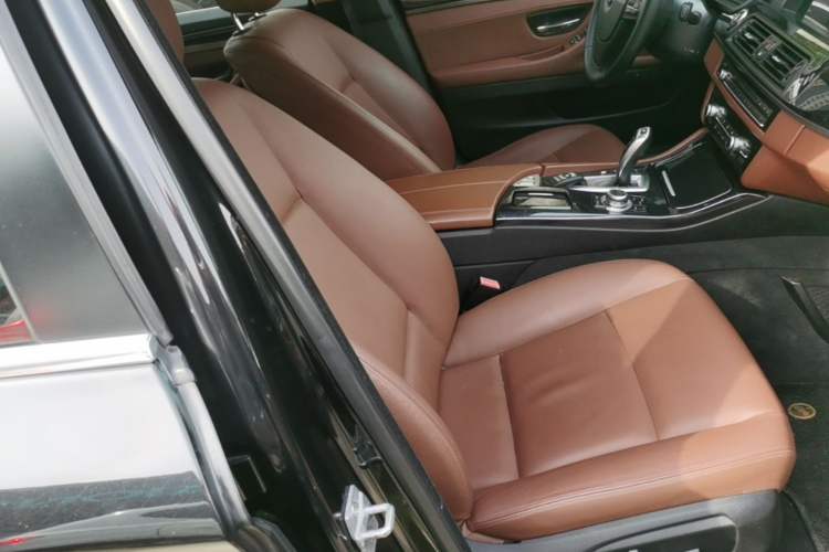 Used BMW 5 Series 2014 520Li Elegant Model Right Front Seat