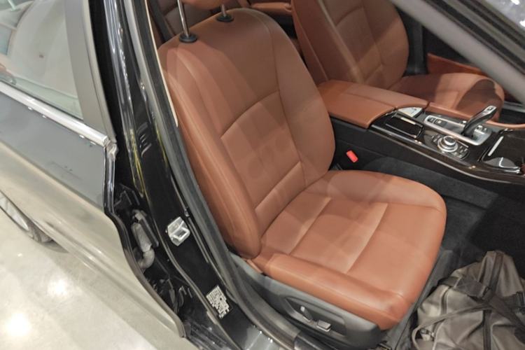 Used BMW 5 Series 2014 525Li Leading Model Right Front Seat