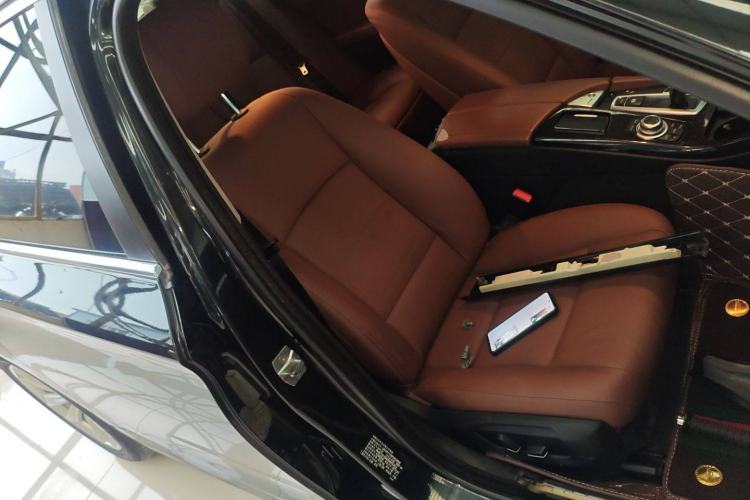 Used BMW 5 Series 2014 520Li Elegant Model Right Front Seat