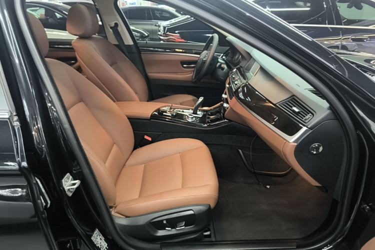 Used BMW 5 Series 2014 525Li Leading Model Right Front Seat