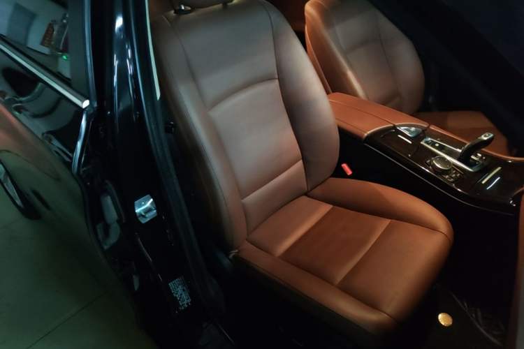 Used BMW 5 Series 2014 528Li Leading Model Right Front Seat