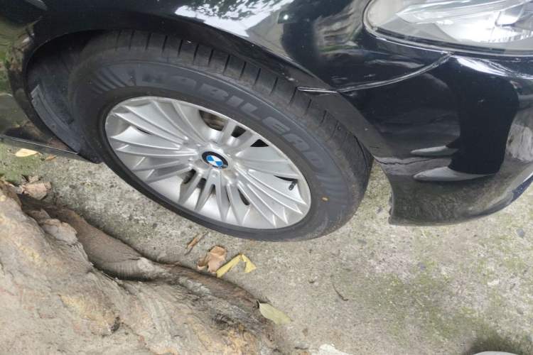 Used BMW 5 Series 2014 525Li Leading Model Right Front Wheel Hub
