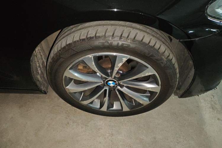 Used BMW 5 Series 2014 520i Touring Edition Right Front Wheel Hub