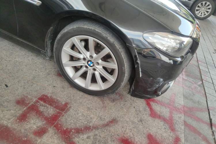 Used BMW 5 Series 2014 535Li Leading Model Right Front Wheel Hub