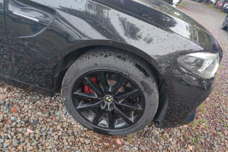 Used BMW 5 Series 2014 530Li Leading Model Right Front Wheel Hub