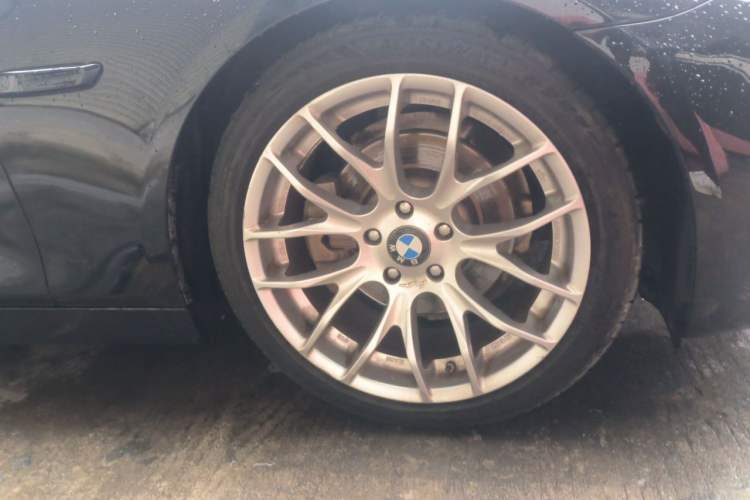 Used BMW 5 Series 2014 520i Touring Edition Right Front Wheel Hub