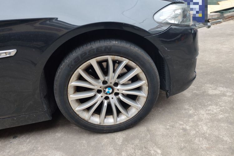 Used BMW 5 Series 2014 525Li Luxury Design Package Right Front Wheel Hub