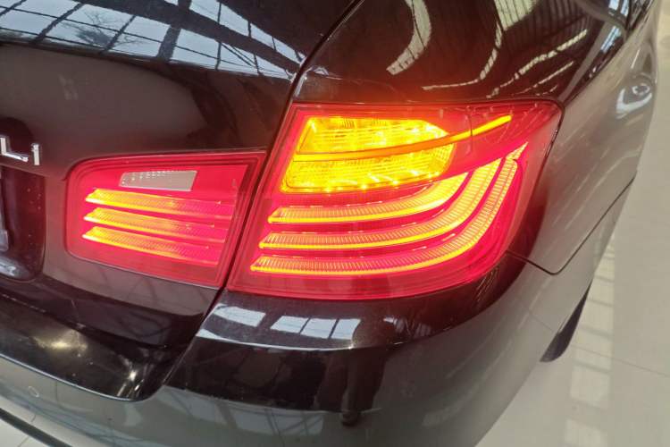 Used BMW 5 Series 2014 520Li Elegant Model Right Rear Taillight