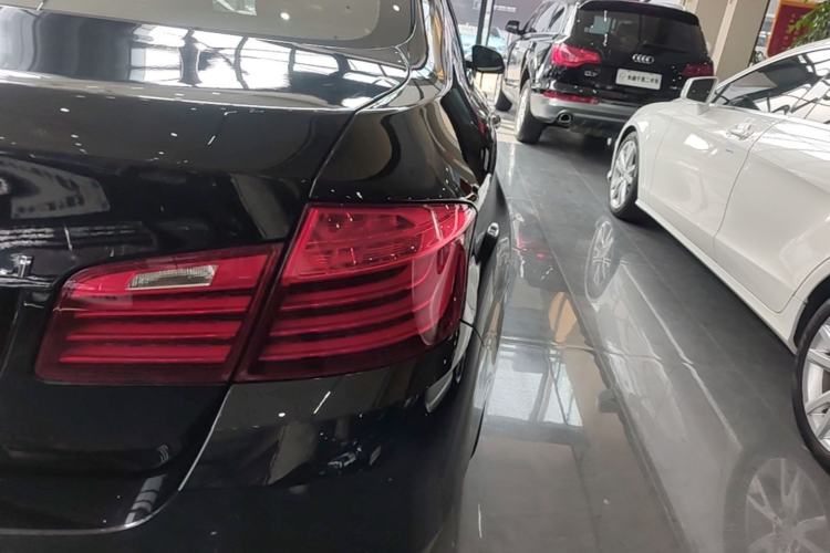 Used BMW 5 Series 2014 525Li Leading Model Right Rear Taillight