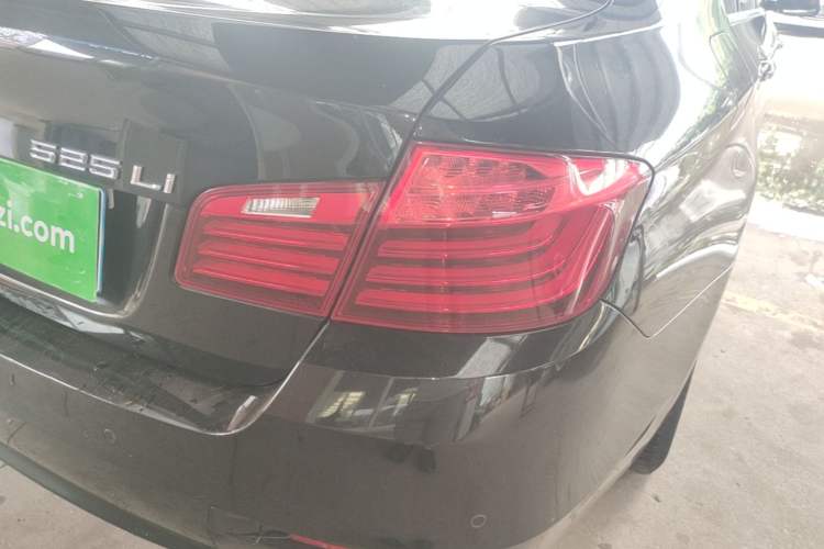 Used BMW 5 Series 2014 525Li Leading Model Right Rear Taillight