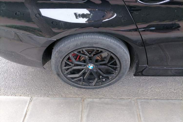 Used BMW 5 Series 2014 535Li Leading Model Right Rear Wheel Hub