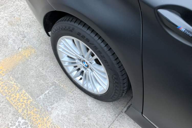 Used BMW 5 Series 2014 525Li Leading Model Right Rear Wheel Hub