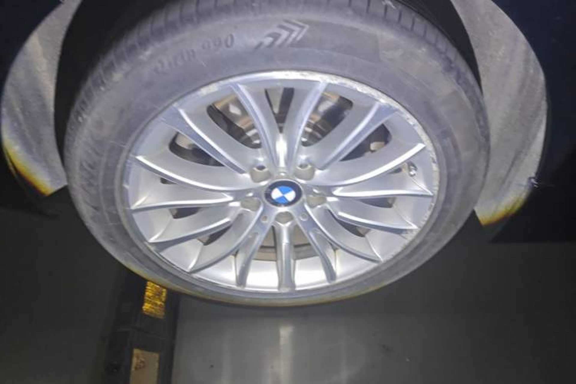 Used BMW 5 Series 2014 525Li Luxury Design Package Right Rear Wheel Hub