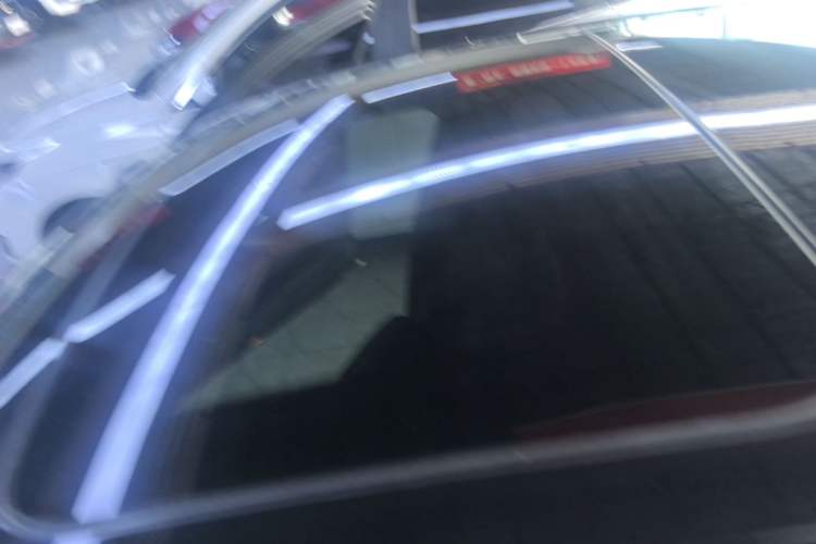 Used BMW 5 Series 2014 525Li Leading Model Roof