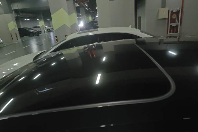Used BMW 5 Series 2014 525Li Luxury Design Package Roof