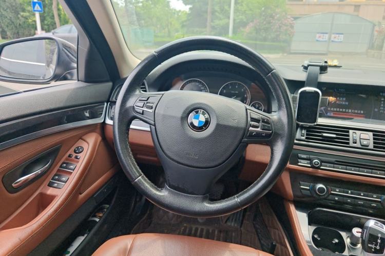 Used BMW 5 Series 2014 520Li Elegant Model Steering Wheel